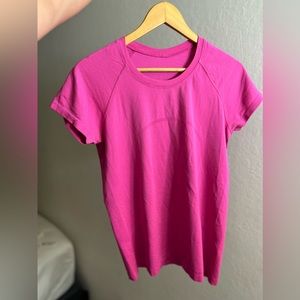 LULULEMON SWIFTLY 2.0 WORKOUT SHIRT